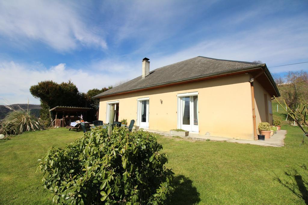 Chambres D'Hotes Le Belvedere Bagnères-de-Bigorre Exteriör bild
