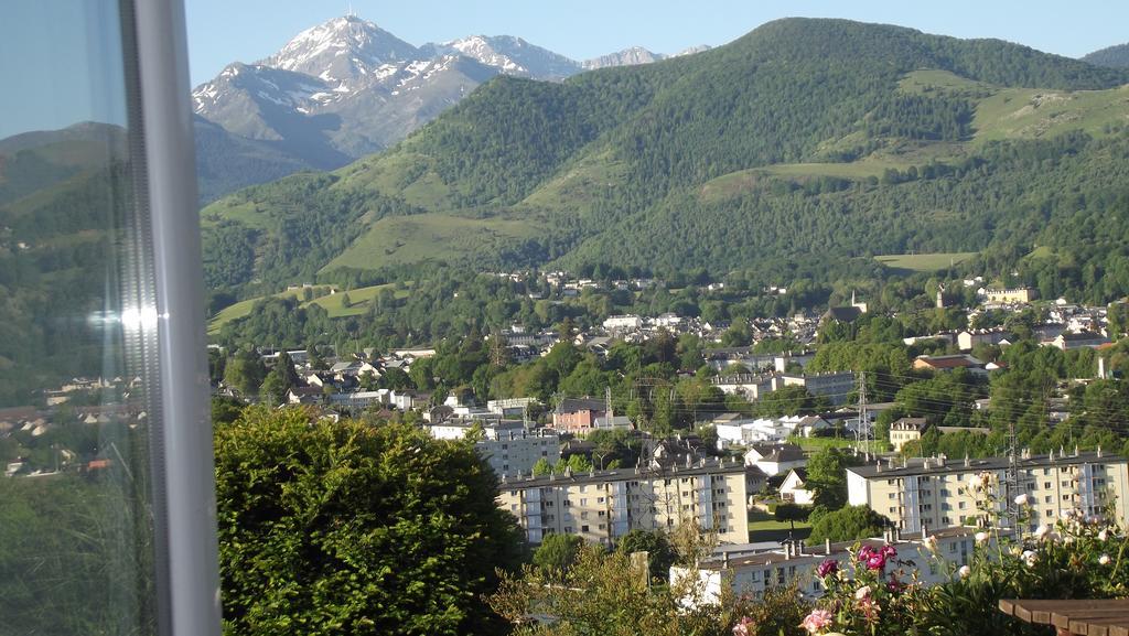 Chambres D'Hotes Le Belvedere Bagnères-de-Bigorre Exteriör bild